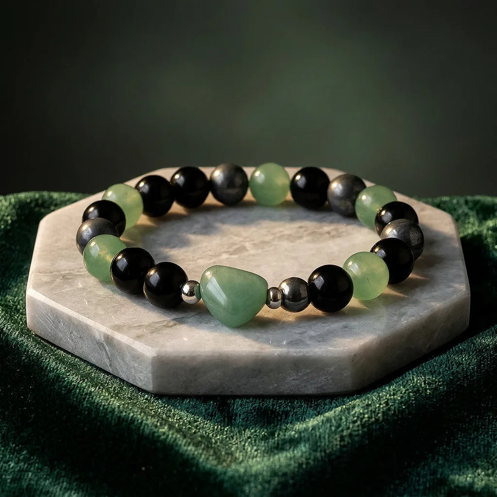Green Aventurine Crystal Heart Bracelet - 8mm — view 1