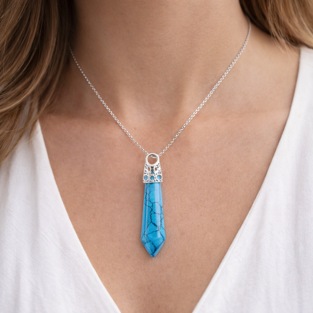 Silver Top Crystal Pendant – Natural Stone Point Jewelry crystal pendant necklace - detail view - Aroma Paradise